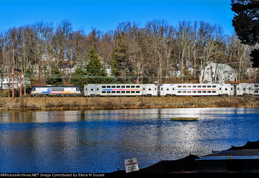 NJT 4641 on train 6625